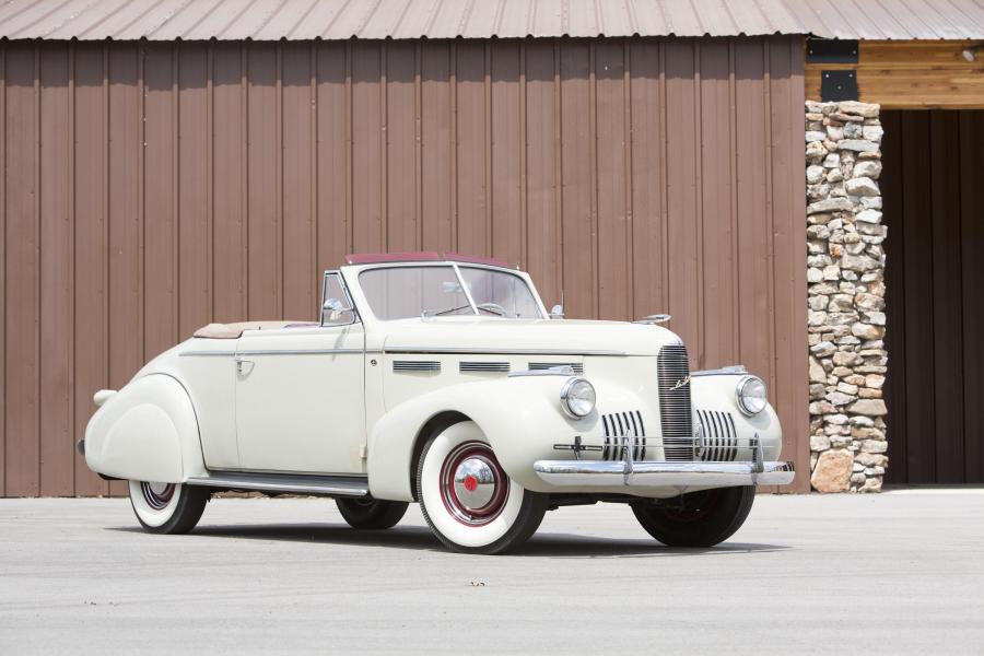  LaSalle Convertible Coupe (40-5067) 1940 года  (фото 1 из 9)